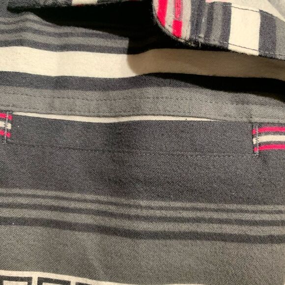 Cabela’s Flannel Shirt Sz M Button Front Western Print—like new! - Picture 9 of 14